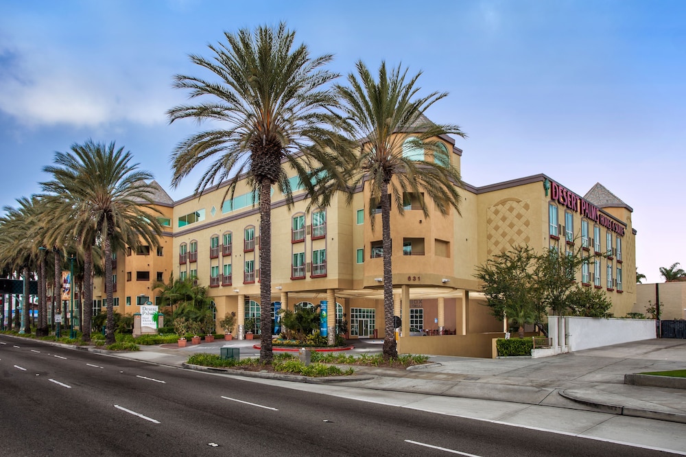 Desert Palms Hotel & Suites in Anaheim, United States