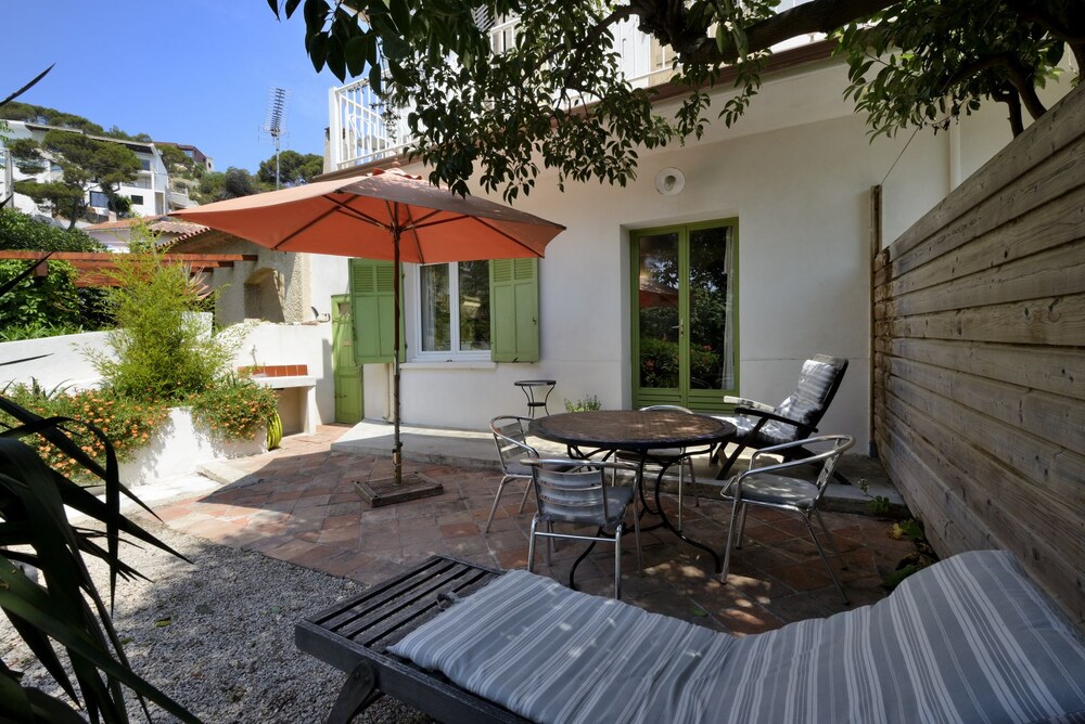 Les Gites de la Madrague — hotel in Ensues-La-Redonne