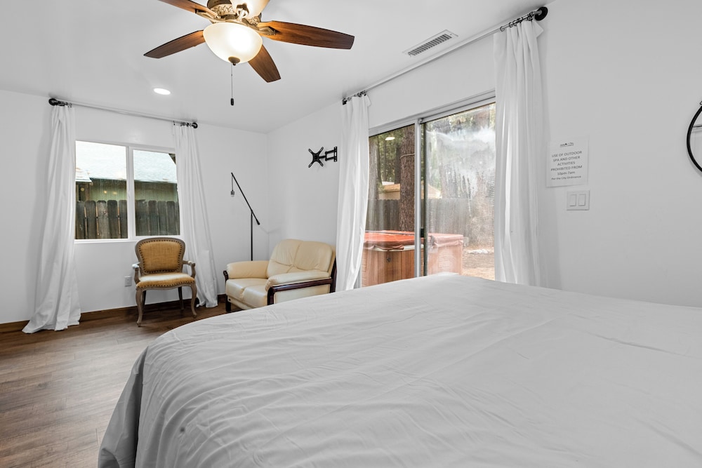 Feathered Nest - last minute hotel in Big Bear Lake