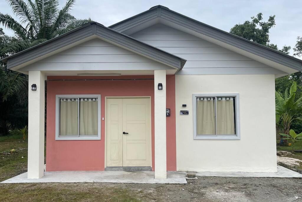 Oryza Panthera Cottage — 4-Star Luxury Hotel in Kuala Selangor, Malaysia