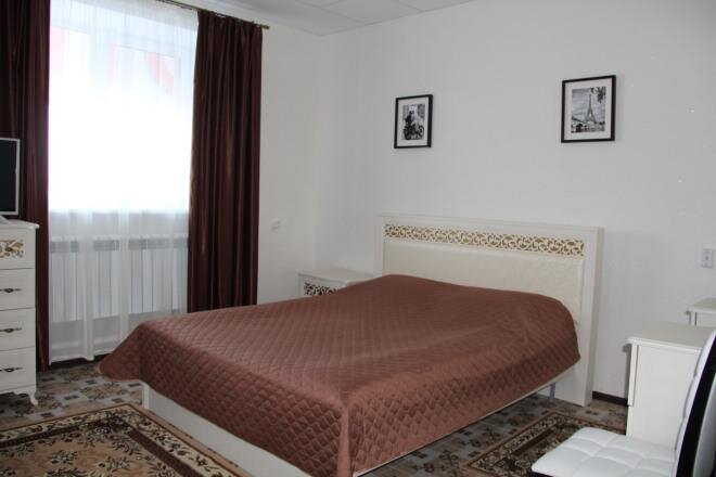Rus Hotel - last minute hotel in Omutinskiy