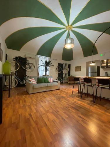 Bibike — 4-Star Luxury Hotel in Catania, Italy