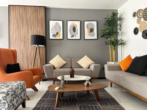 Home resort apartment exclusive and centrally located — hotel near Querétaro Intercontinental Airport