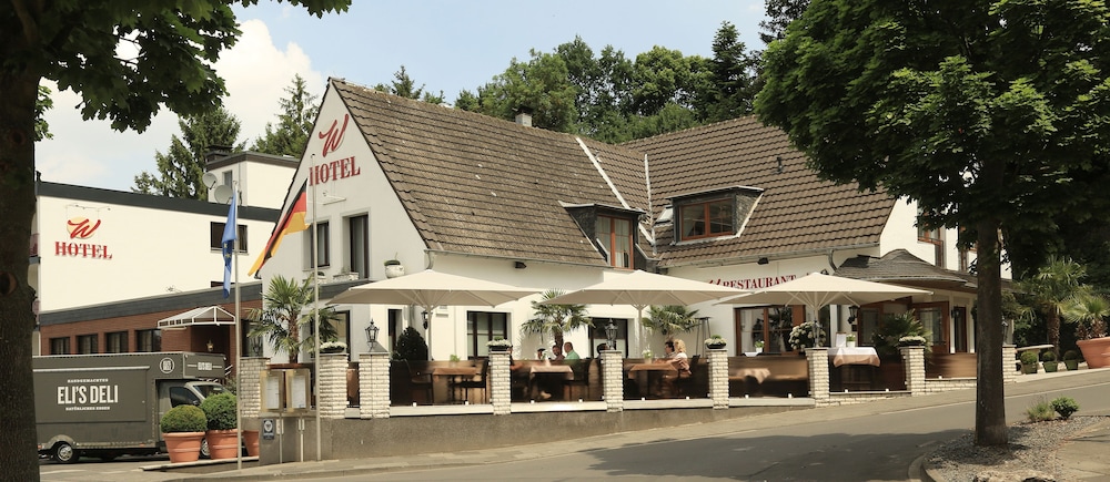 Landidyll Hotel Weidenbrück in Koeln, Germany