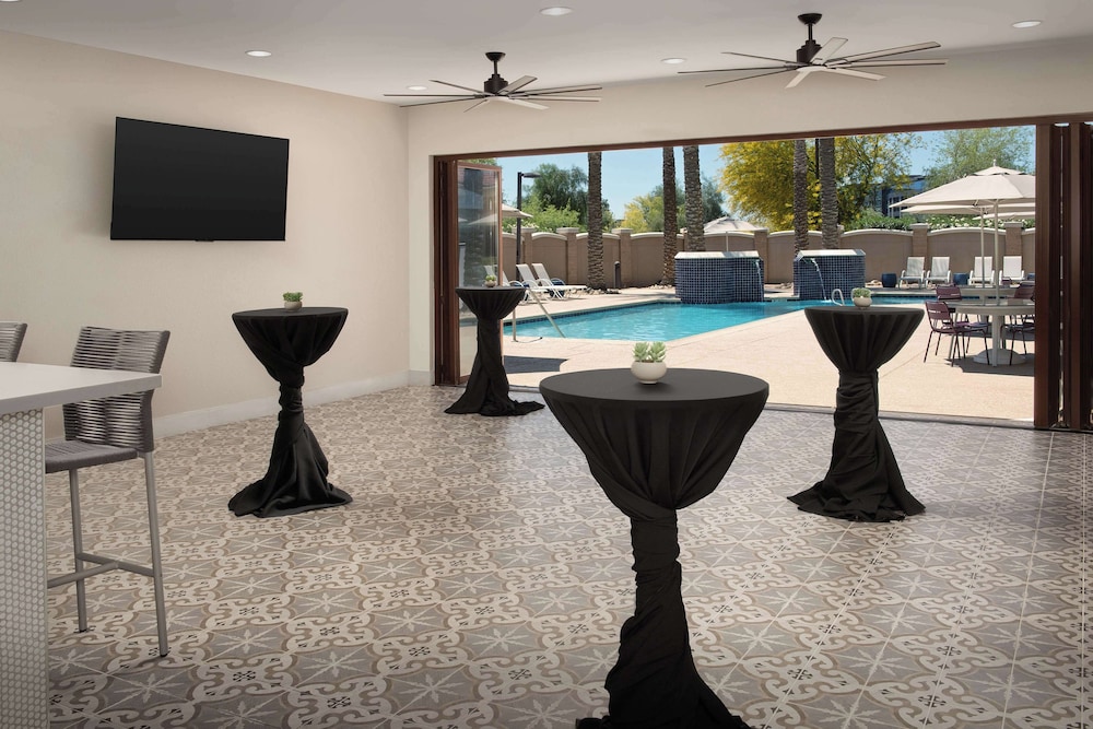 Hilton Phoenix Chandler - photo 41