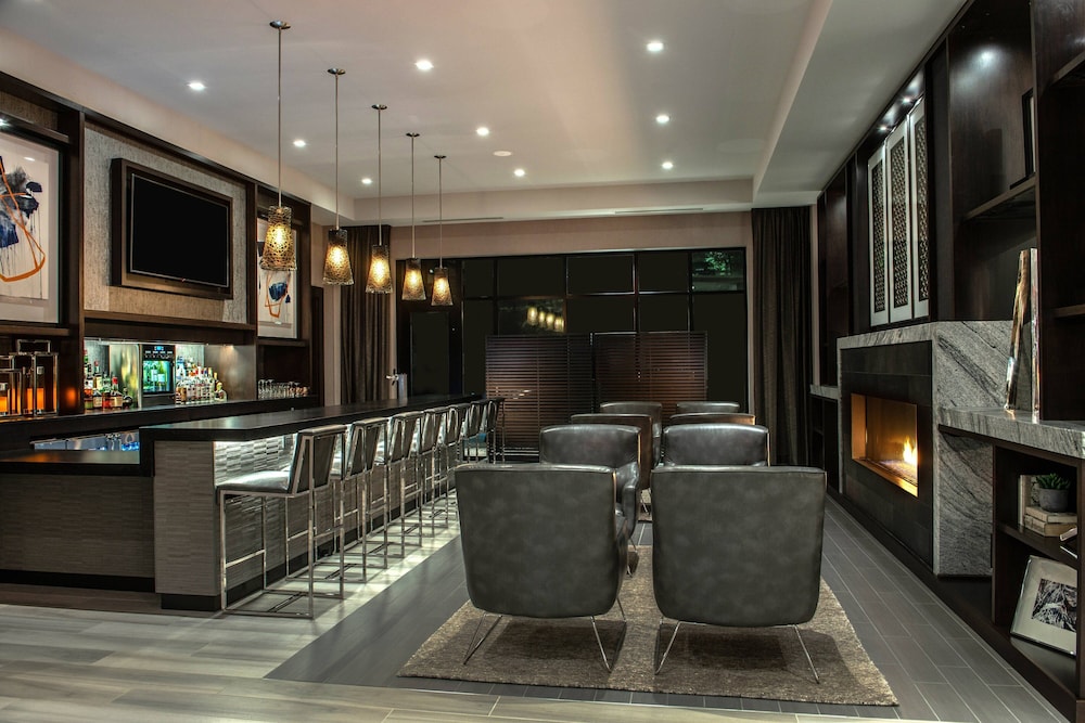 Fairfield Inn & Suites by Marriott Boston Waltham - photo 3