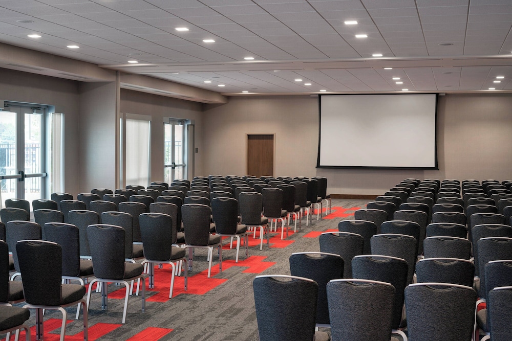 Courtyard by Marriott Pullman - photo 39