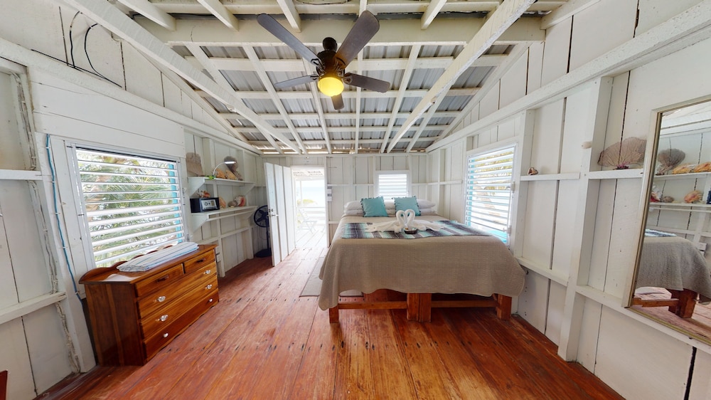 Ranguana Caye Cabanas in Placencia, Belize
