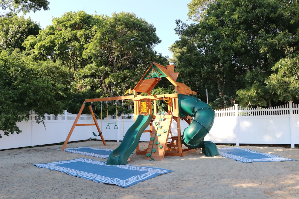 Sunbird Cape Cod Resort - photo 18