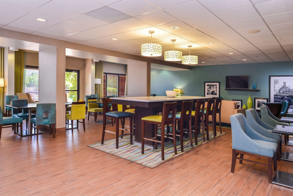 Spark by Hilton Decatur - photo 15