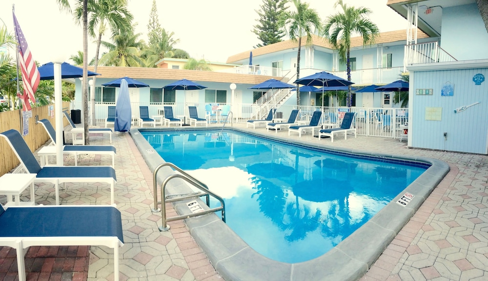Great Escape Inn in Lauderdale-By-The-Sea, United States