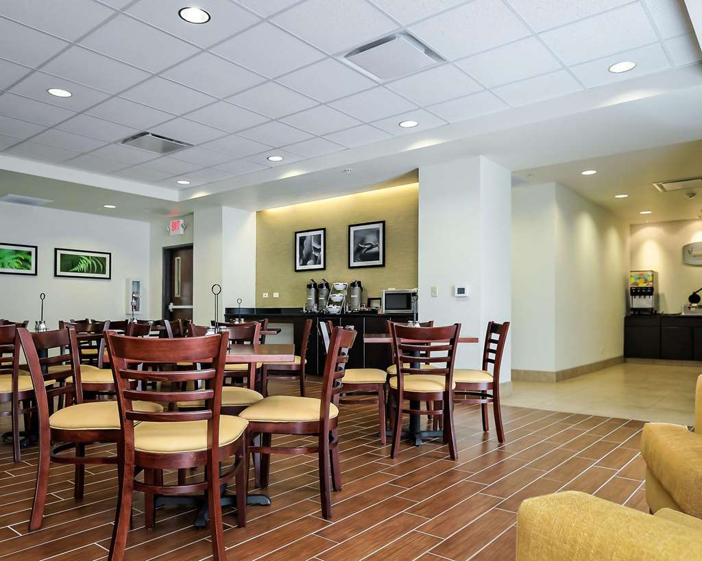 Sleep Inn & Suites Fort Scott - photo 31