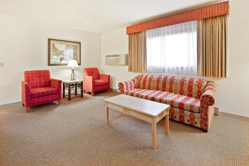 Black Hills Luxury Suites - photo 19