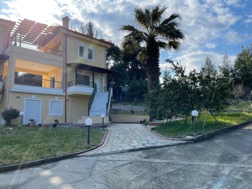Xenius Zeus Sea View Maisonette in Glarokamvos II — 4-Star Luxury Hotel in Kassandreia, Greece