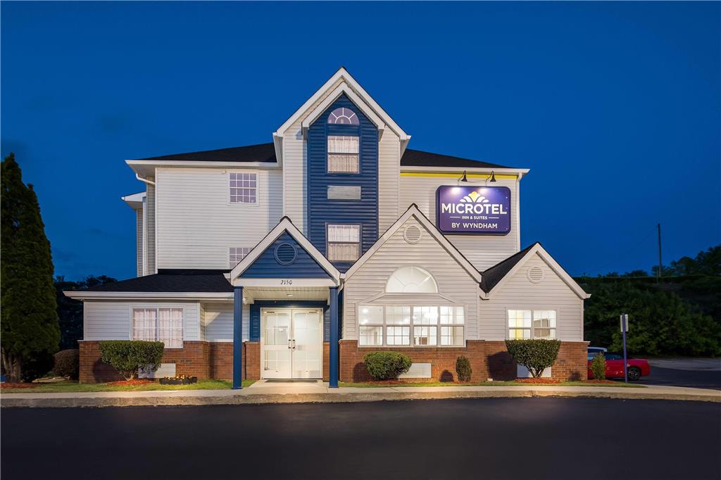Microtel Inn & Suites by Wyndham Norcross - photo 4