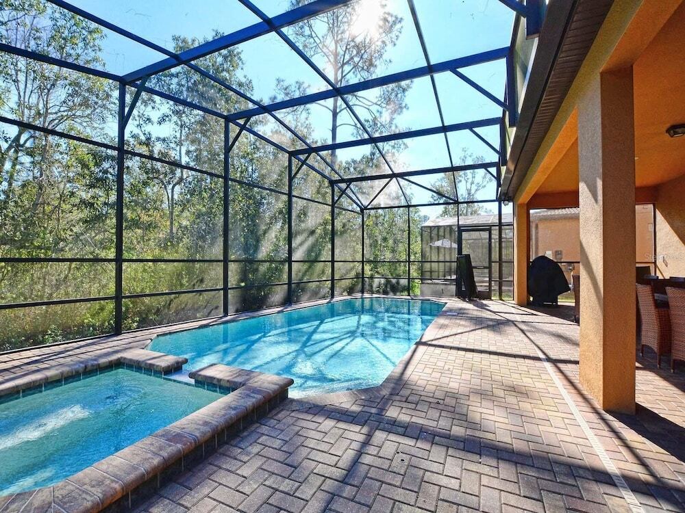 Spacious 8BR Villa w Pool & Resort Amenities - photo 30
