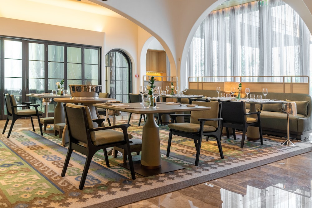 מזון ומשקאות