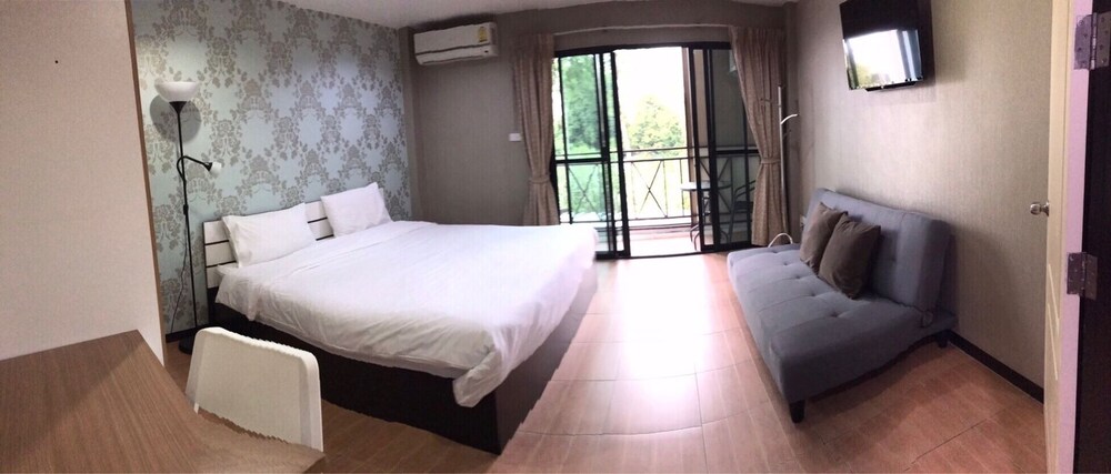 Asia Place Family Room
