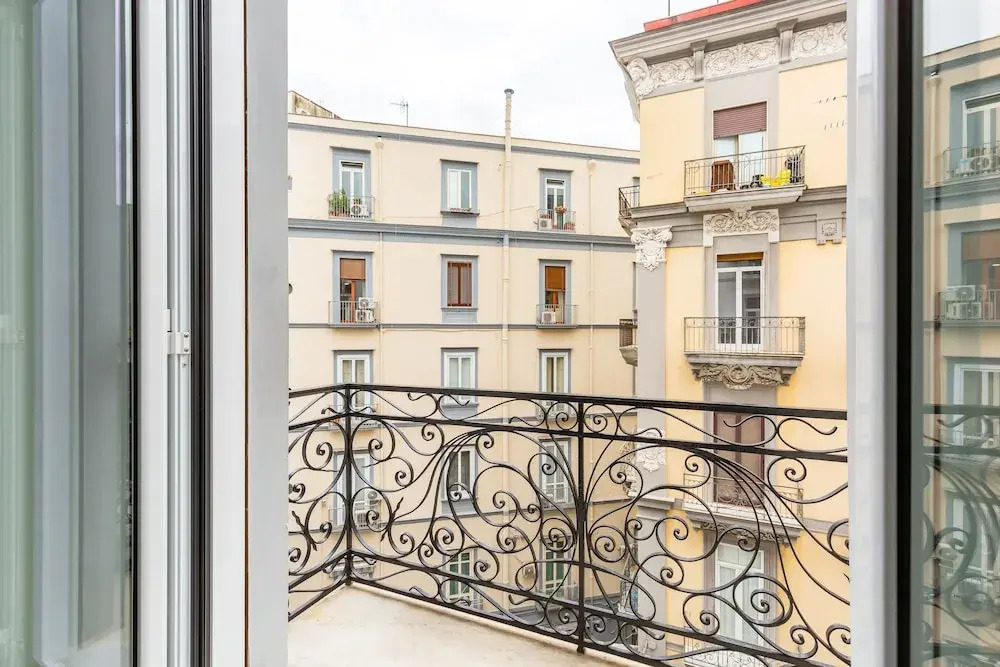 Central Station Apartments Suites Cetara — 4-Star Luxury Hotel in Naples, Italy