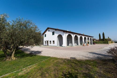 Agriturismo Le Grazie — 4-Star Luxury Hotel in Verona, Italy