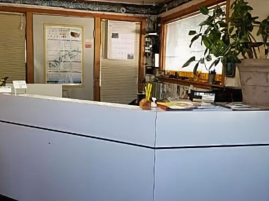 Wolds Motel Mt. Pleasant - photo 9