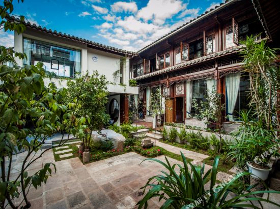 Heshun Ancient Town Xiaoxiang No.1 Inn in Tengyue, People's Republic of China