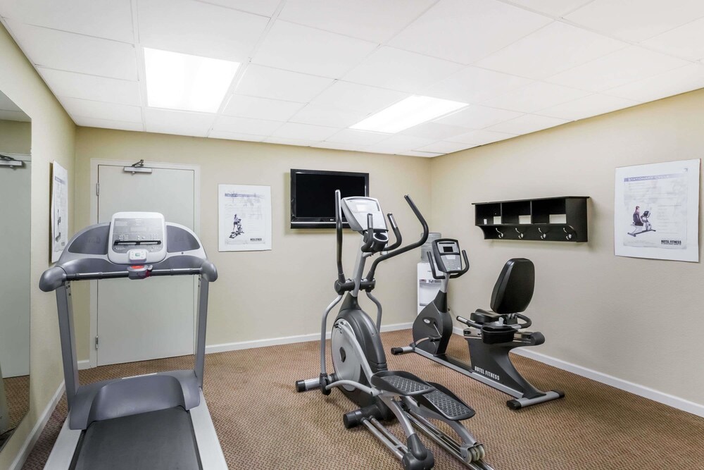 Days Inn Blacksburg Conference Center - photo 16