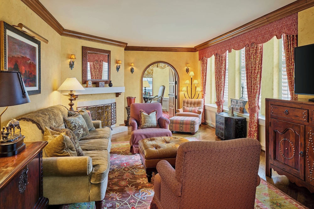 The Brown Palace Hotel and Spa Autograph Collection - photo 31