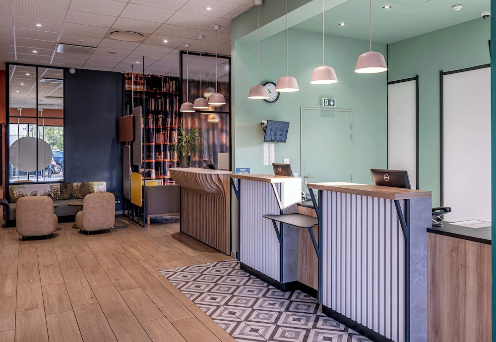 B&B Hotel Bordeaux Bassins A Flot in Bordeaux, France