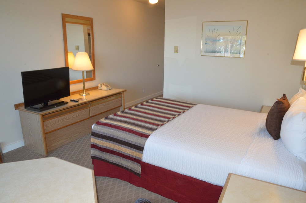 Astoria Crest Motel - photo 43