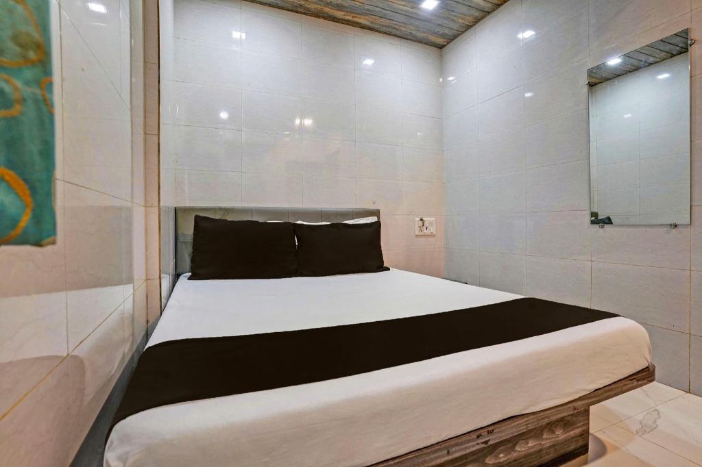 Hotel O Taj Lodging and Boarding