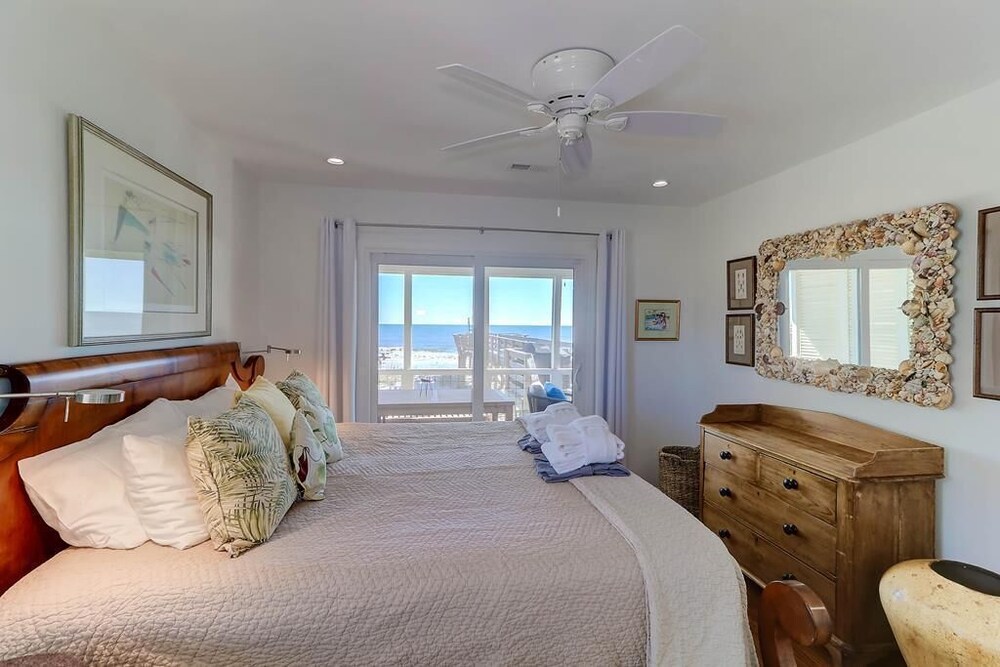 1619 E Ashley Namastay Oceanfront 4 Bedrooms — Folly Beach — photo 5