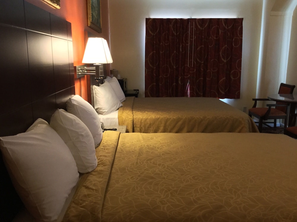 Red Carpet Inn Bridgeton Vineland - photo 10