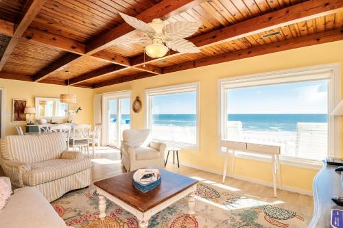 Lisa Lu by Oak Island Accommodations - photo 30