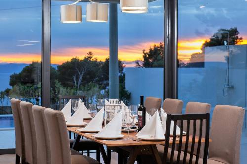 Villa Sima — 4-Star Luxury Hotel in Makarska, Croatia