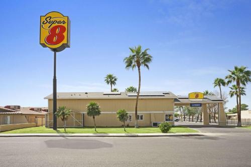 Super 8 By Wyndham El Centro - photo 3