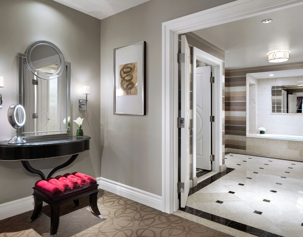 The Palazzo Prestige Club Lounge - photo 21
