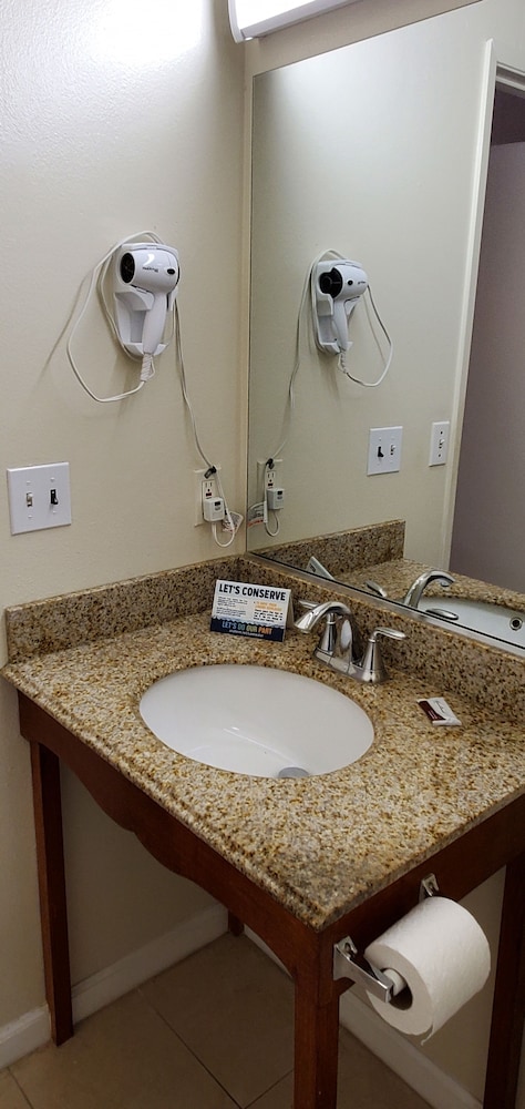 Anaheim National Inn - photo 76