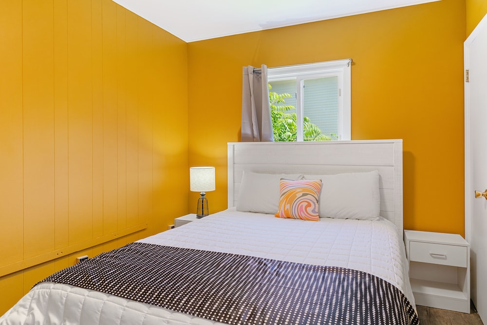 The Beaches Motel & Cottages - photo 16