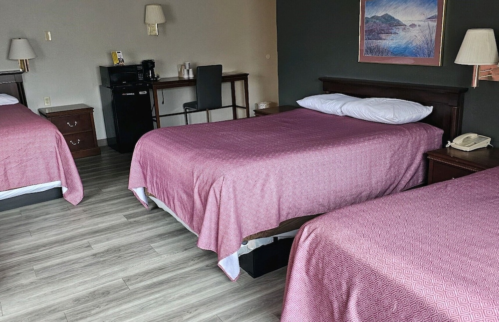 Downtown Inn - photo 12