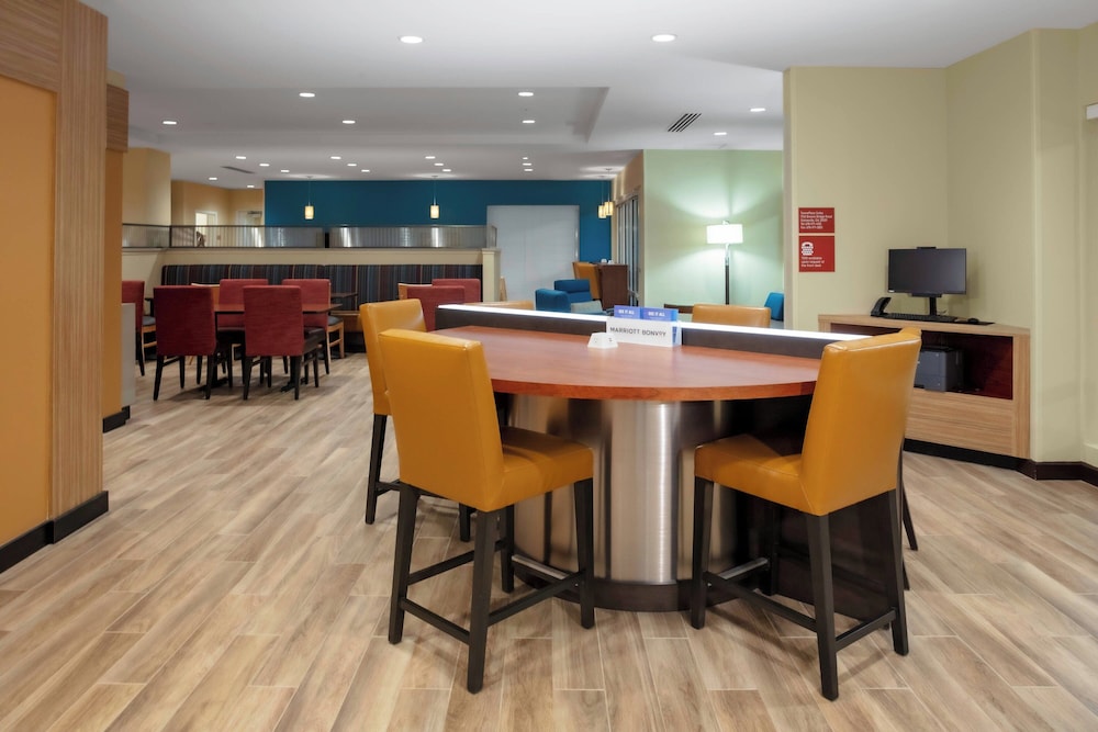 TownePlace Suites by Marriott Gainesville - photo 14