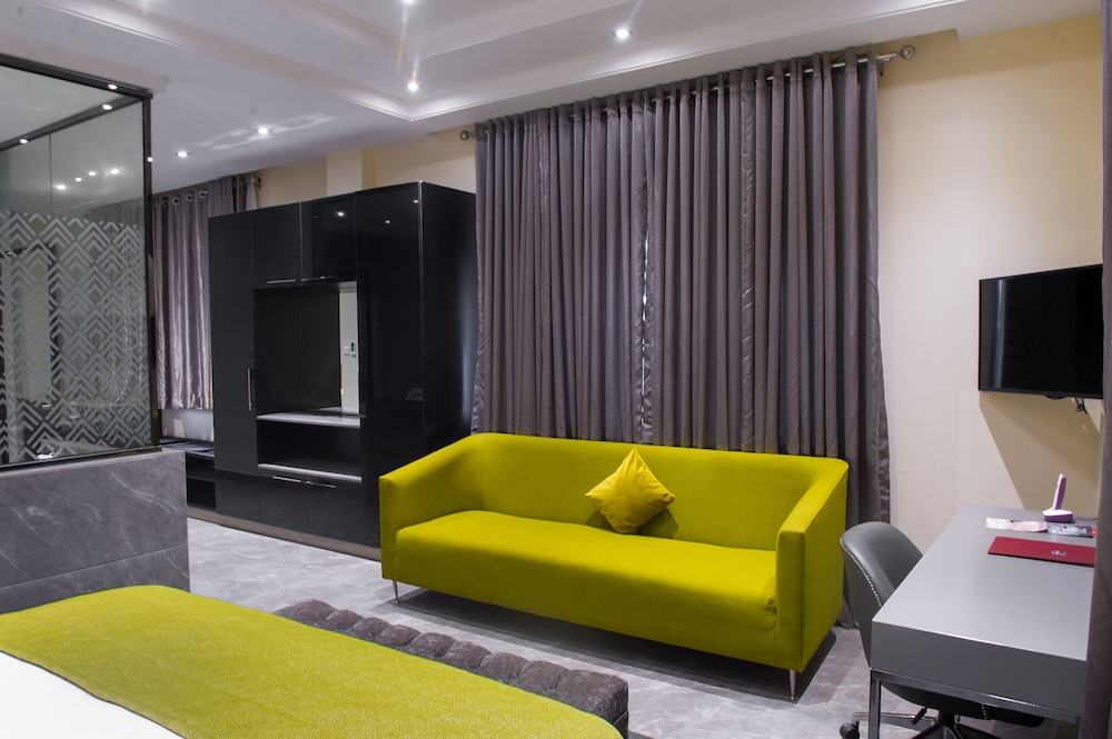 Francis Hotel — Abuja — photo 4