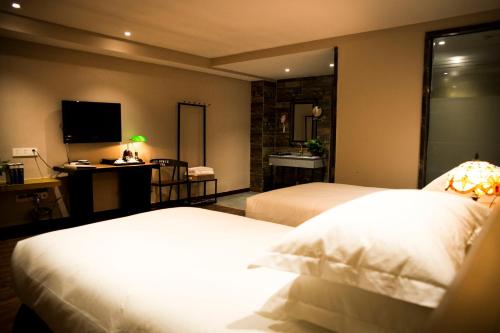 Jinguan Holiday Hotel Lianyungang — hotel in Lianyungang