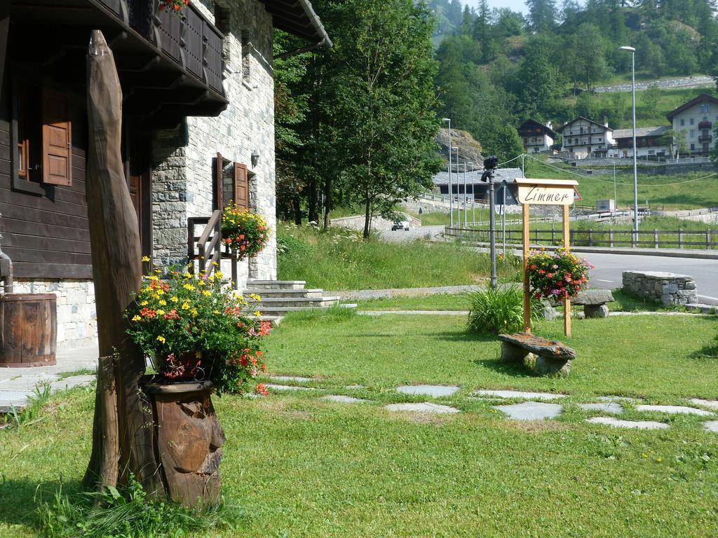 Kleine in Gressoney-Saint-Jean, Italy