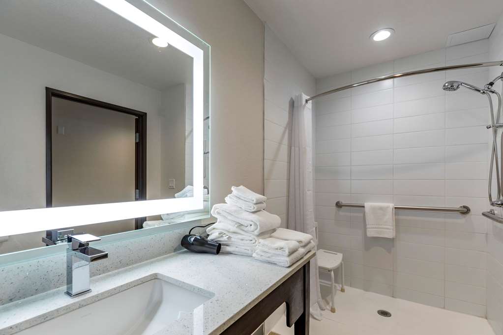 Comfort Inn & Suites Bennett - photo 20