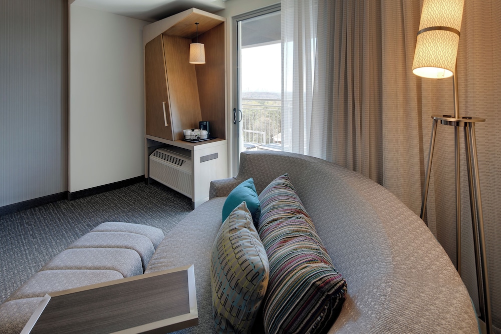 Courtyard by Marriott Atlanta Vinings Galleria - photo 9