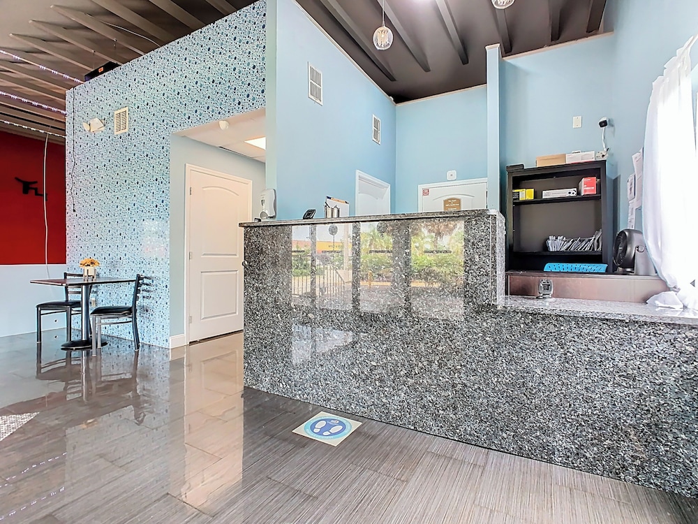 Quality Inn Davenport Maingate South - photo 4