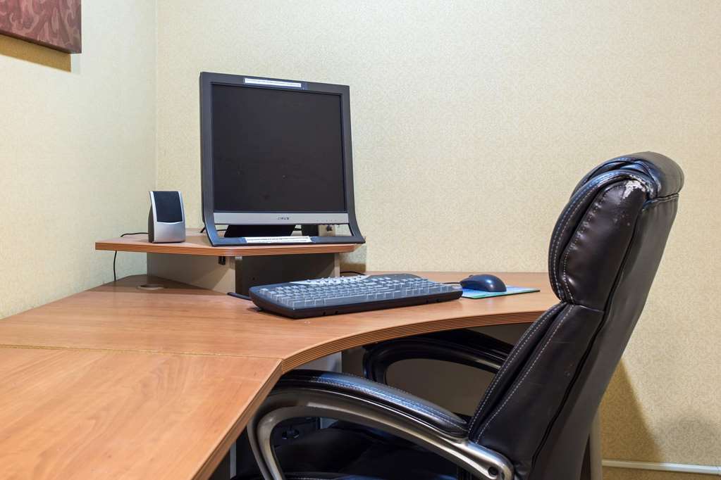 Comfort Inn Columbia West - photo 35