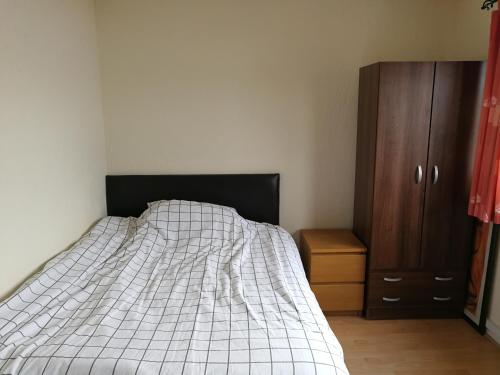 Glasgow Room near Glasgow City Centre - last minute hotel in Glasgow