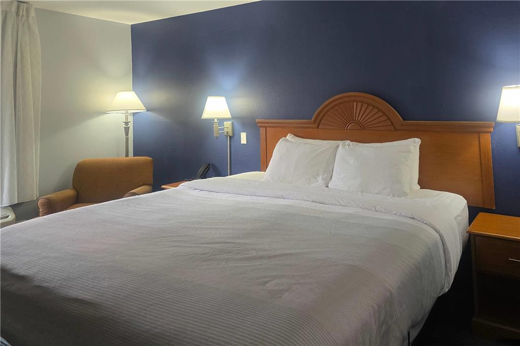 Quality Inn Dublin I 81 - photo 27